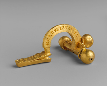 gold crossbow fibula